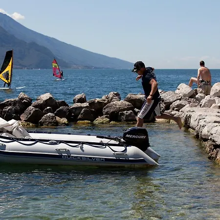 Lido Blu - Surf & Bike ホテル 4*