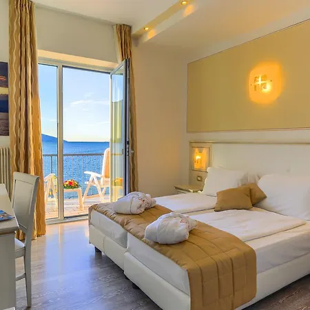 Lido Blu - Surf & Bike 4*